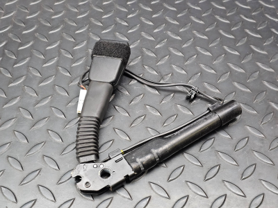 BMW 1 Series, 2 Series, 3 Series Front Left Seat Belt Tensioner