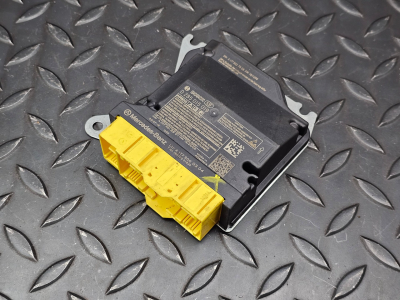 Mercedes-Benz A-Class, B-Class Airbag Control Module