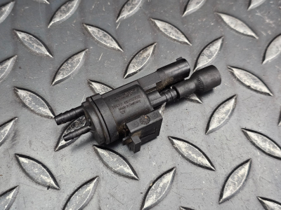 Mercedes-Benz A-Class, C-Class, E-Class Vacuum Valve Solenoid