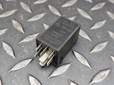 BMW 3 Series, 5 Series, 7 Series, 8 Series, Z3 Relay