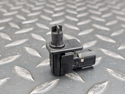 BMW 3 Series, Z3, 1 Series, 5 Series, X5, X3 Bonnet Open Alarm Switch