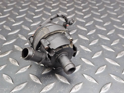 Mercedes-Benz E-Class, A-Class, B-Class, CLA Auxiliary Water Pump