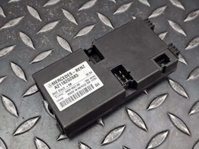 Mercedes-Benz E-Class Control Module