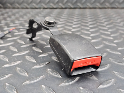 BMW X5 Rear Right Seat Belt Buckle