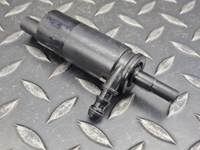 BMW 1 Series, 3 Series, 5 Series, 6 Series, X1, X1, 7 Series Headlight Washer Pump