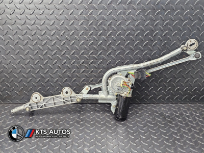 Mercedes-Benz SL Front Window Wiper Motor Mechanism