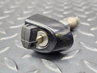 BMW 3 Series Key Cylinder Barrel And Key Blade