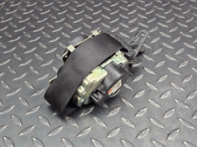 Mercedes-Benz C-Class Front Left Seat Belt