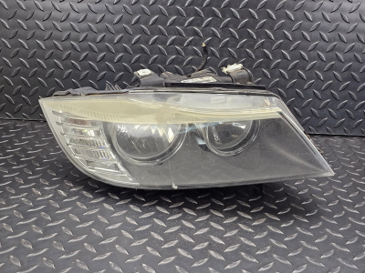 BMW 3 Series Right Headlight