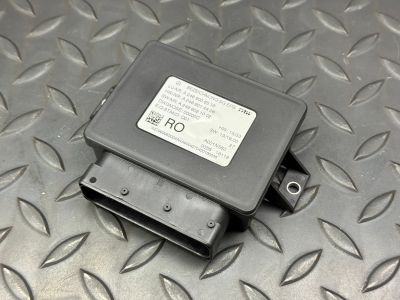 Mercedes-Benz A-Class, B-Class, CLA Parking Brake Control Module