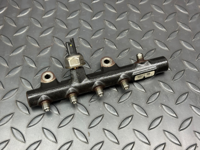 Mercedes-Benz A-Class Fuel Rail