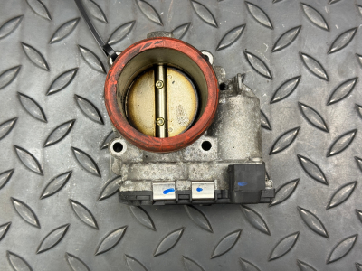 Mercedes-Benz C-Class, E-Class Throttle Body