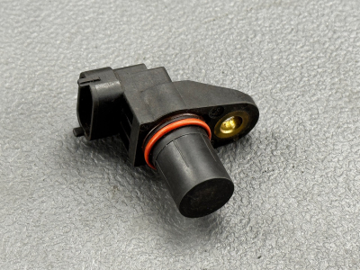 Mercedes-Benz C-Class, S-Class, R Class Camshaft Position Sensor