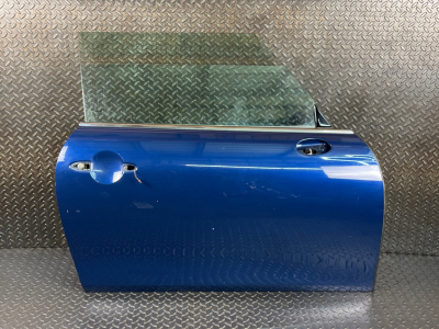 MINI Cooper Front Right Door