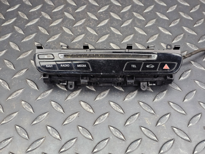 Mercedes-Benz C-Class Radio Control Panel