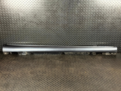 Mercedes-Benz C-Class Right Side Skirt