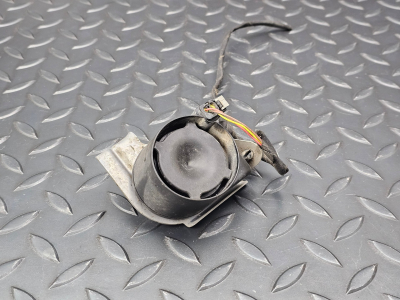 Mercedes-Benz C-Class, E-Class Horn