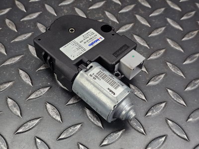 Mercedes-Benz C-Class, E-Class Sunroof Motor