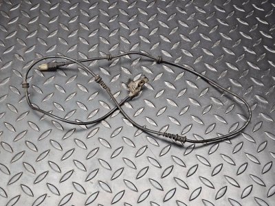 Mercedes-Benz A-Class, B-Class Brake Pad Wear Sensor