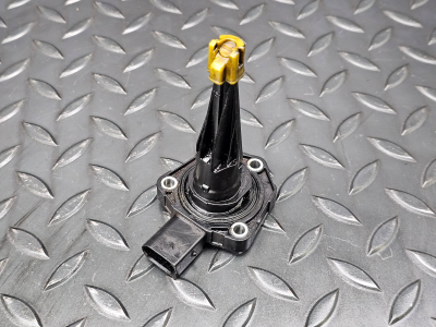 BMW 2 Series, 3 Series, 4 Series, 5 Series, 6 Series, 7 Series, X1, X3, X4 Oil levelling sensor