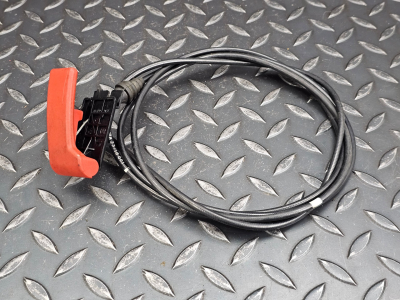 Mercedes-Benz CLA Bonnet Release Handle & Cable