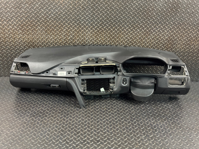 BMW 4 Series Dashboard