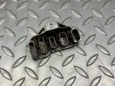 Mercedes-Benz C-Class, E-Class Power Distribution Relay
