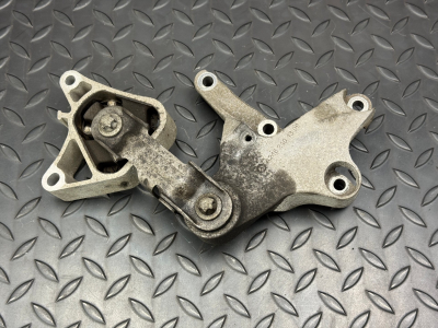 Mercedes-Benz A-Class Engine Mount