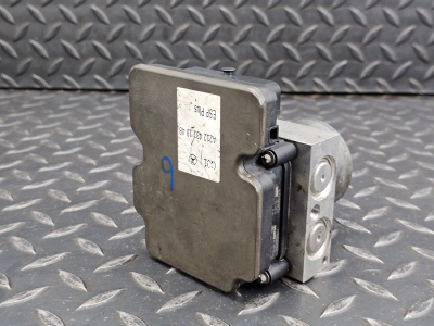 Mercedes-Benz E-Class Abs Pump Control Module