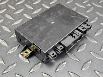 Mercedes-Benz E-Class Control Module
