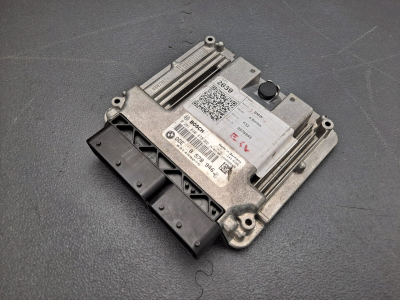 BMW 1 Series, 3 Series, 4 Series, 320d Engine Control Module Ecu