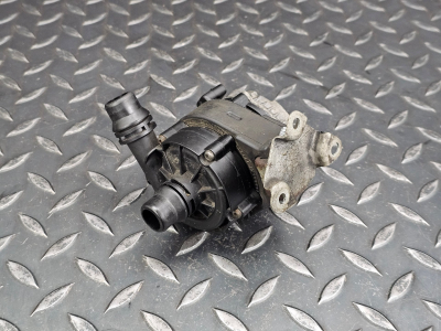 BMW i3 Auxiliary Water Pump