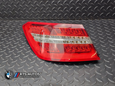 Mercedes-Benz E-Class Rear Left Tail Light