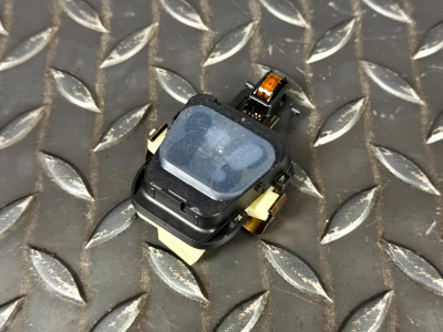Mercedes-Benz A-Class, B-Class, GLA Rain Sensor