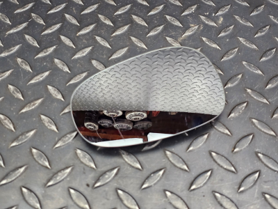 BMW 1 Series, 3 Series Left Door Mirror Glass