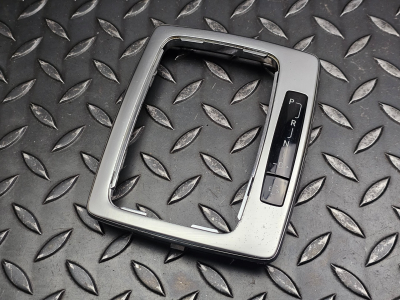 Mercedes-Benz C-Class Gear Selector Surround Trim