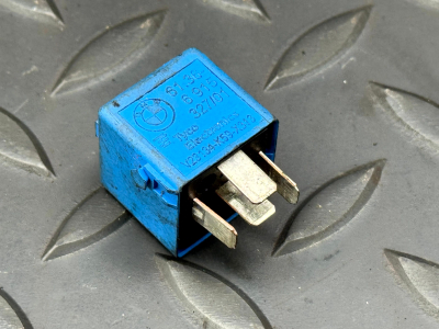 BMW 5 Series, 3 Series, 1 Series 4-pin Sky Blue Relay