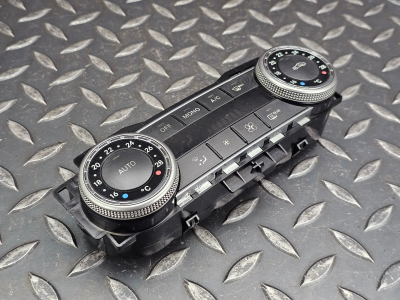Mercedes-Benz C-Class Climate Heater Control