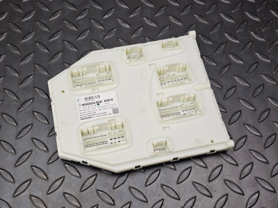 Mercedes-Benz A-Class, B-Class, CLA Body Control Module