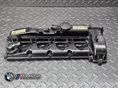 Mercedes-Benz C-Class, E-Class, Sprinter Engine Rocker Cover