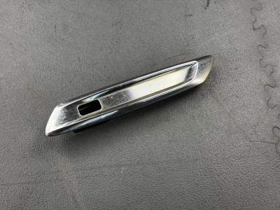 BMW 5 Series Right Wing Fender Moulding Trim