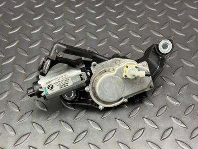 BMW 1 Series Rear window wiper motor