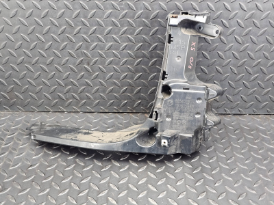 BMW X5 Rear Right Bumper Bracket
