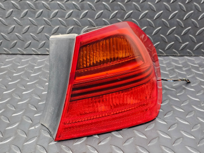 BMW 3 Series Right Tail Light