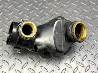 Mercedes-Benz A-Class, B-Class Air Intake Pipe