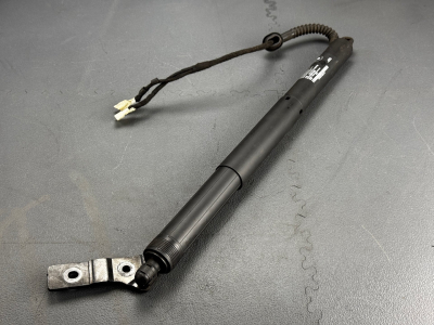 BMW X5 Electric Tailgate Strut