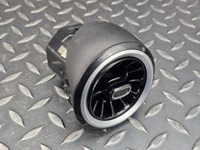 Mercedes-Benz A-Class Left Dash Air Vent