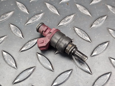 Mercedes-Benz C-Class, CLK Fuel Injector