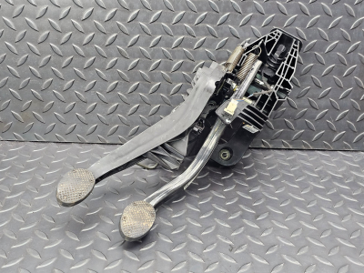 BMW X1, 1 Series, 2 Series Clutch Brake Pedal Assembly