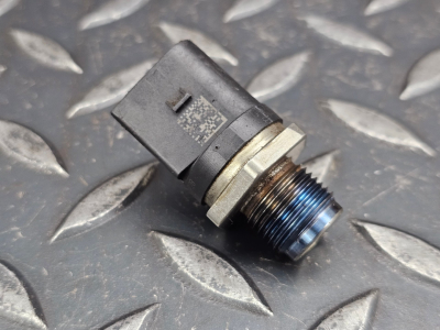 Mercedes-Benz S-Class Fuel Pressure Sensor